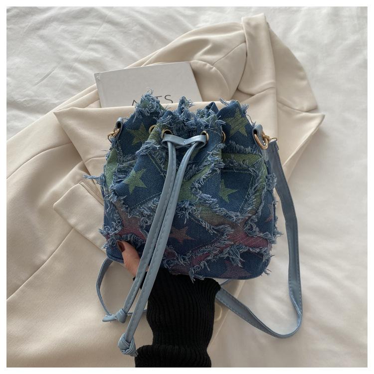 

Клетчатый джинсовый новый модный ремешок весна и лето звездный тренд текстура мода кроссбоди плечевая сумка-ведро