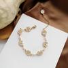 Minimalist White Enamel Daisy Flower Bracelets For Women Men Elegant Imitation Pearl Sunflower Floral Bangles Wedding Jewelry