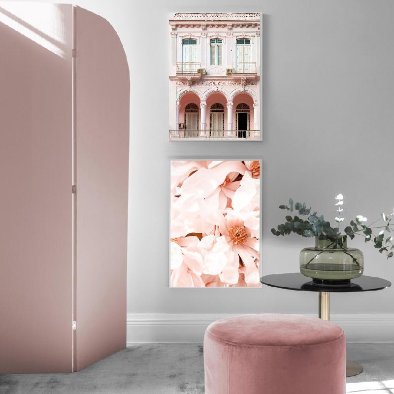 Nordycki Liść Samochód Kawiarnia Uliczna Dziewczyna Obcasy Różowy Kwiat Plakaty i Druki Obraz na Płótnie Ścienne Obrazy Ścienne do Dekoracji Salonu