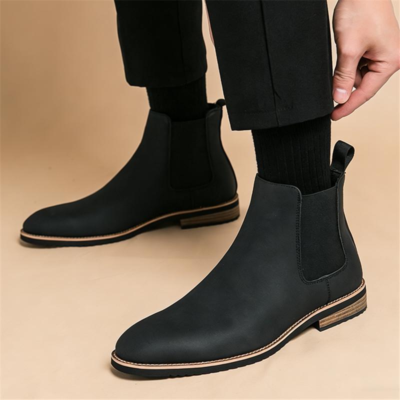 Designer Fashionable Winter Patent Leather Cowboy Chelsea Ankle Boots Men's Tops For Men Flats Everyday All Match Shoes