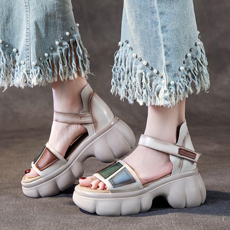 The first layer of cowhide sandals for women in the summer of 2025, the new breathable hollow ethnic style retro thick-soled muffin shoes for women