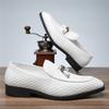 New Men's Tassels Knit Pattern Leather Casual Shoes Luxury Designer Male Formal Wedding Dress Loafers Homecoming Footwear