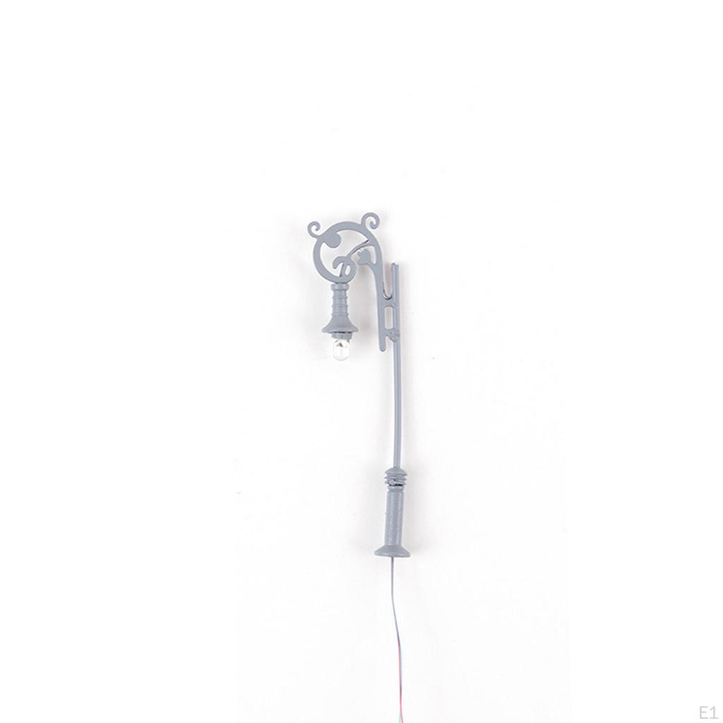 5 Pieces Model Railway Lamp Garden Street Light 1:87 with Wires and LED Warm White Micro Landscape