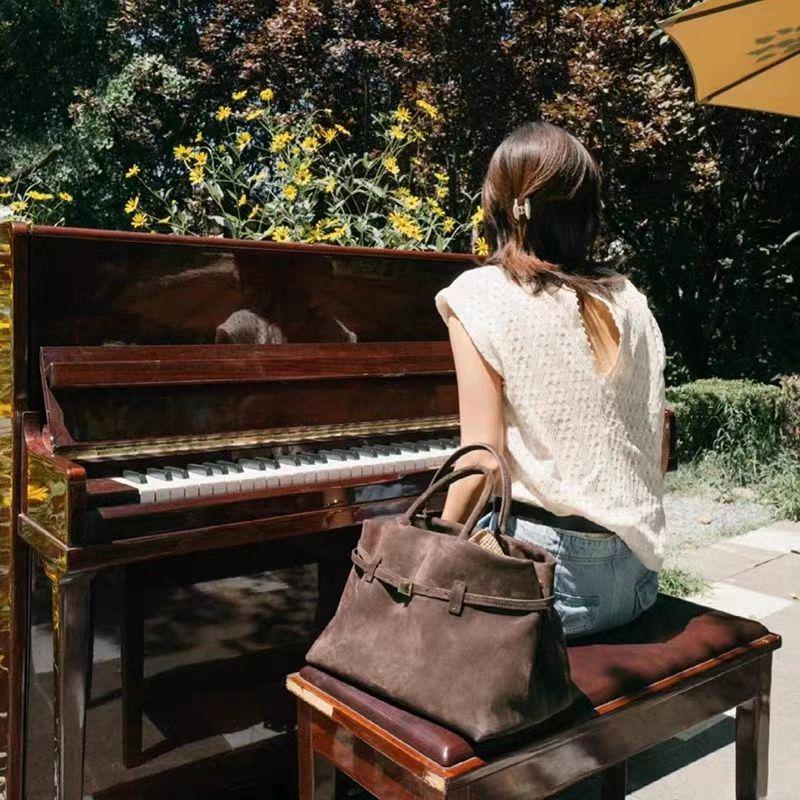 2024 Autumn/Winter Frosted Suede Belt Buckle Tote - Lazy Style Commuter Women's Bag