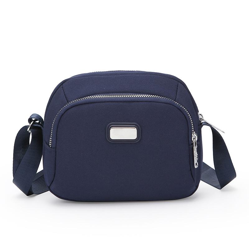 New Simple Shoulder Bag Trend Large Capacity Fashion Messenger Bag Casual Joker Commuter Small Bag