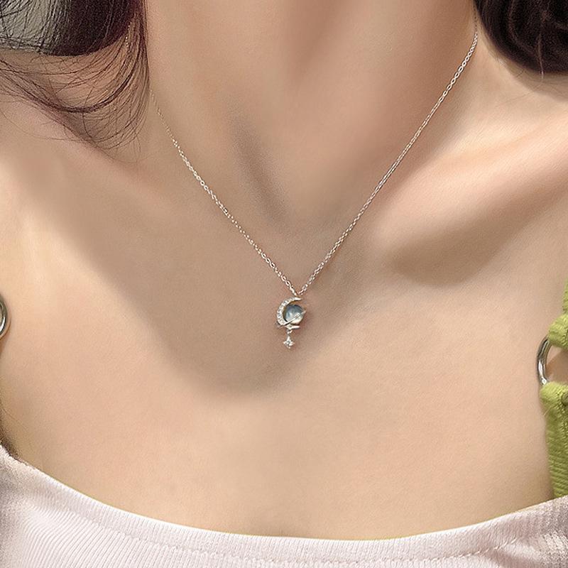 Yi Xuan Iridescent Moonstone Star & Moon Necklace - 2025 Clavicle Chain Fashion.