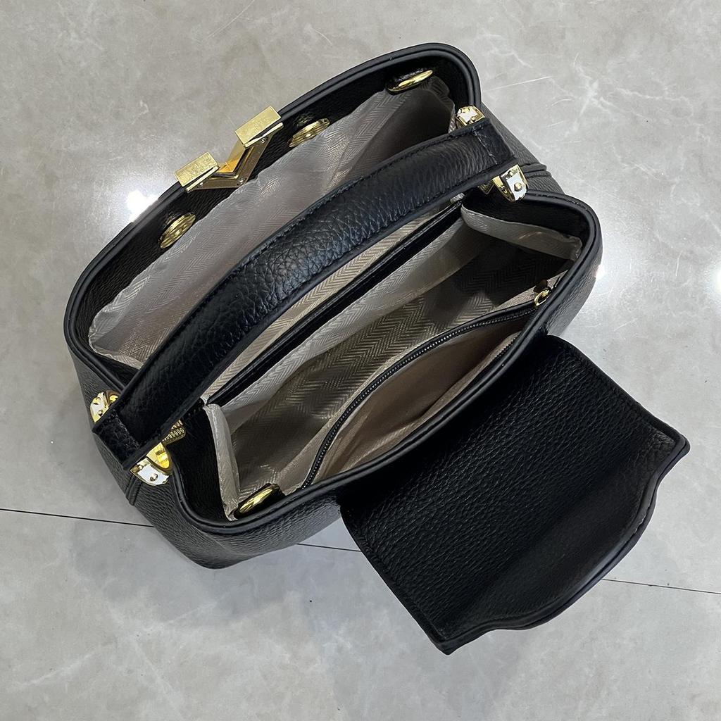 Elegant 2025 Women's Korean Style One-Shoulder Crossbody Bucket Handbag