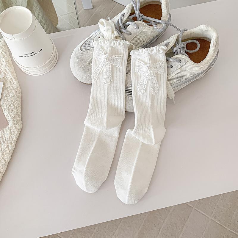 

Female Spring and Autumn Sweet Heel Bow Wooden Ear Edge Ballet Wind Drum Pile Socks 1 pair белый