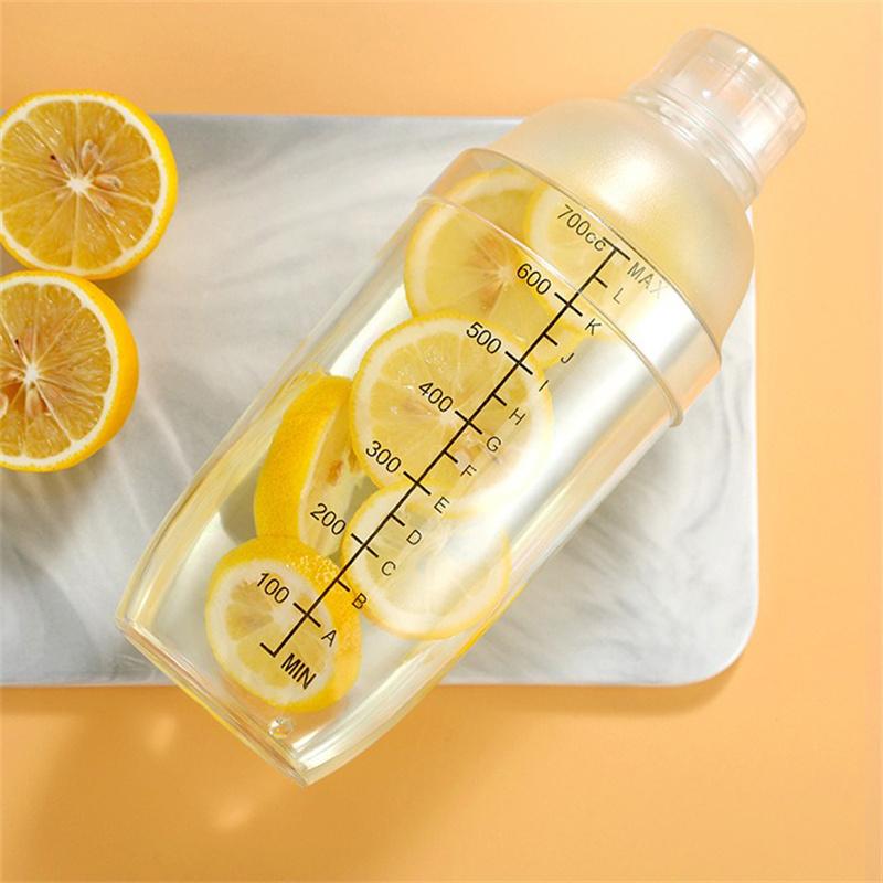 PC Resin Cocktail Shaker Martini Hand Shaker Cup with Scales 350ml/500ml/700ml/1000ml Milk Tea Wine Drink Shaker Mixer Bar Tool
