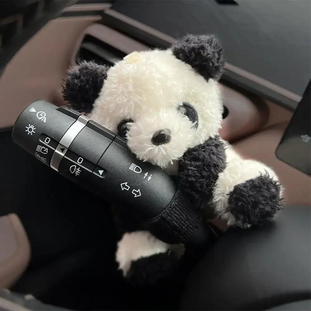 Plysj Panda Clutch Dekorasjon Bilvisker Blinklysbryter Ornamenter Søt Sløyfe Panda Bilvisker Dukke Auto Interiørtilbehør