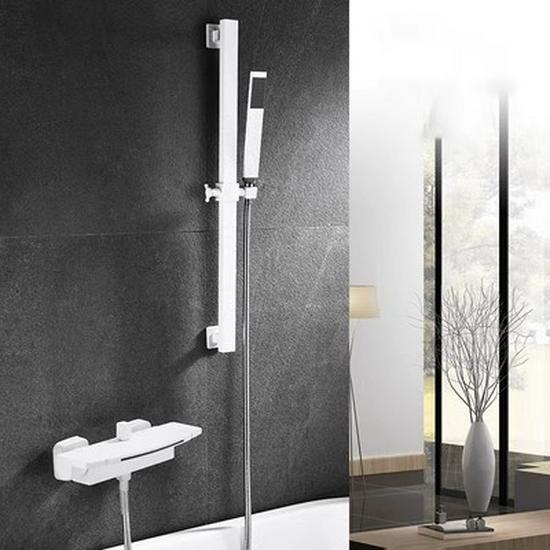 Wandmontierter Luxus-Wasserfall-Badewannen-Duscharmatur