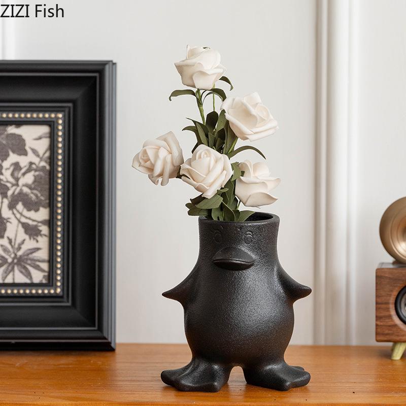 Minimalist Penguin Shape Ceramic Vase Table Decoration Creative Floral Vases Artificial Flowers Decorative Flower Arrangement