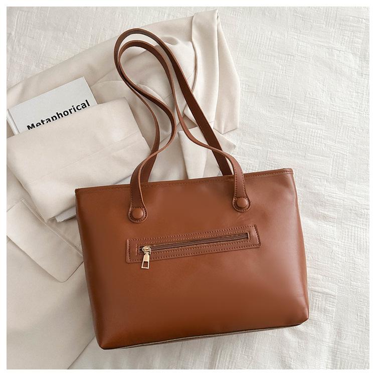 Large capacity simple tote bag women's 2025 new trendy fashion versatile shoulder bag college student class commuter bag