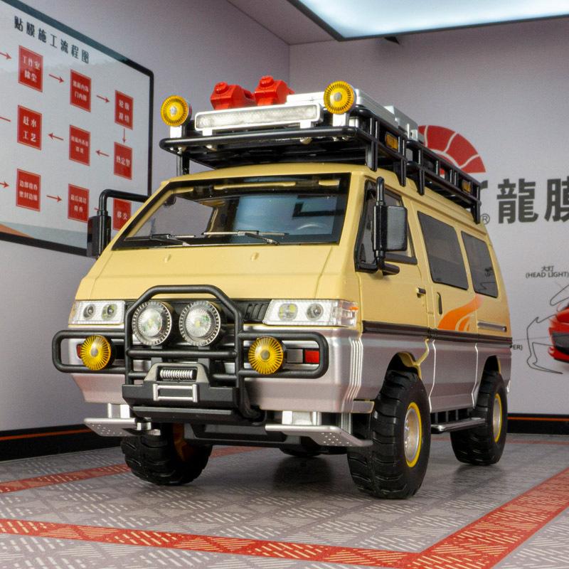 Simulation Delica Outdoor Camping Van Legierung Modell Auto Ornamente Akustooptischen Stoßdämpfende Spielzeug
