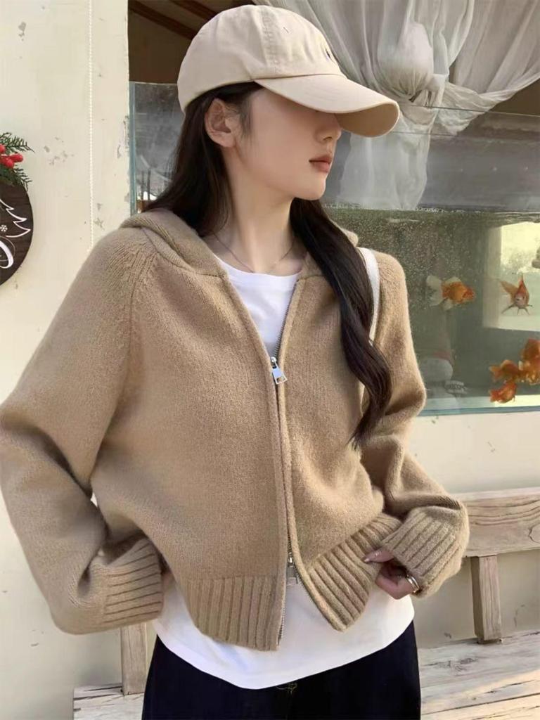 Women's Hooded Wool Cardigan Jacket - Cozy, Fashionable Sweatshirt for Autumn/Winter