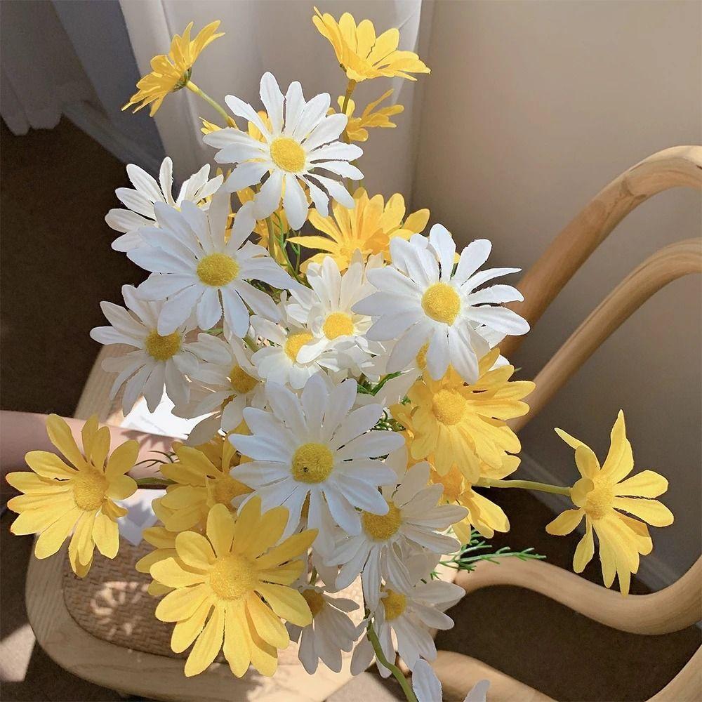 Multi-color Artificial Daisy Flowers Imitation Chrysanthemum Flowers  Bridal Accessories