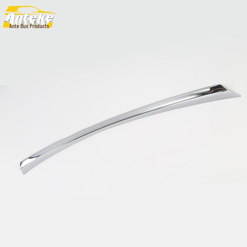 

16 наклеек на передний бампер и накладки вентиляционных отверстий капота RAV4