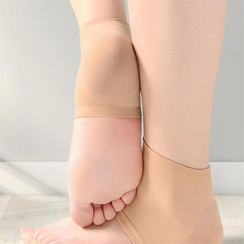 Heel Protector Foot Protector Socks Heel Pain Dry Cracked Foot Protector Anti-cracking Cover Foot Feet Protector Sponge Cushion Toe Socks