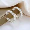 Elegant Twisted Line Earrings for Women: Stylish Gold & Silver Ear Cuffs with Unique Niche Design, Perfect for Commuting & Light Luxury Wear.