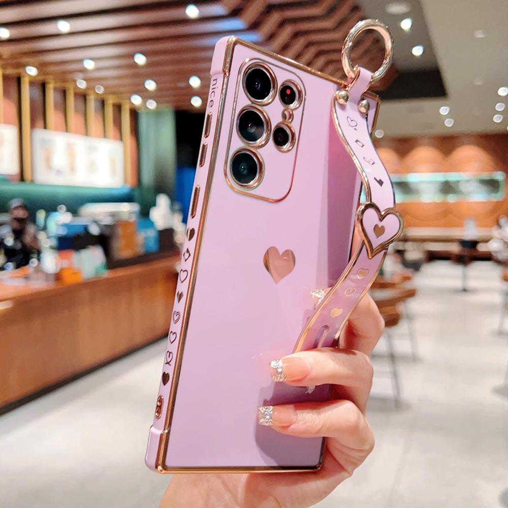 For Samsung A53 S25 Ultra Case Cute Love Heart Plating Wristband Phone Holder Cover For Galaxy S24 Ultra S23 S22 S21 Cases Shell