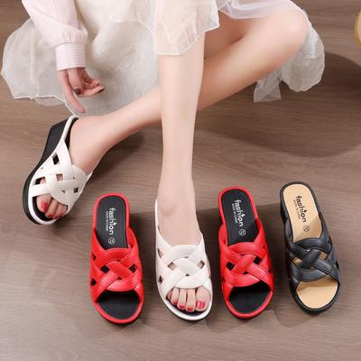 Neue Sommermode Damen Rutschfeste Dicke Sohle Pantoletten für Drinnen und Draußen Freizeitkleidung Strand Hausschuhe