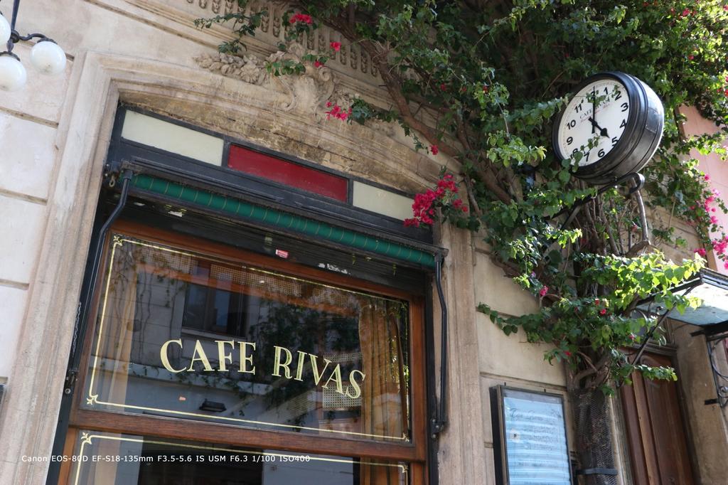 Refurbished Canon EOS 80D Digital SLR Camera, Black