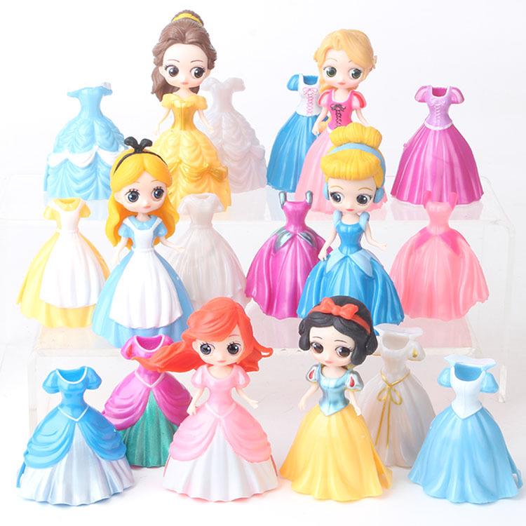 Princess Figure Set: Includes Changeable Outfits & Dolls for Kids' Pretend Play - Perfect Toy Gift for Girls
