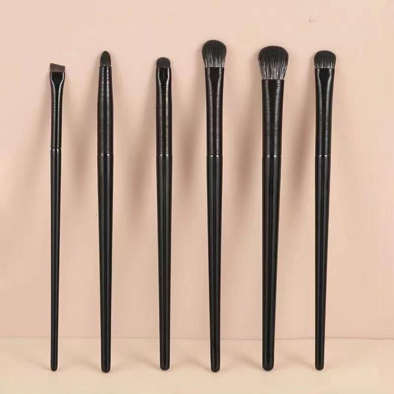 Lidschattenpinsel Weiche Zilien Schwindelgefärbt Augen Make-up Pinsel Konischer Detail Lidschattenpinsel