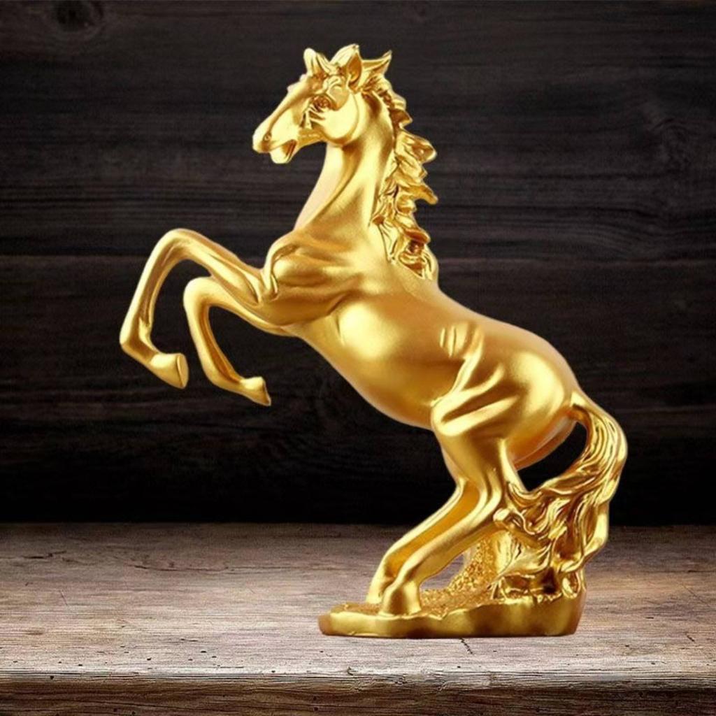 Resin Horse Decoration Symbol of Success Feng Shui Horse Figurine House Decoration Elegant Posture Collectible