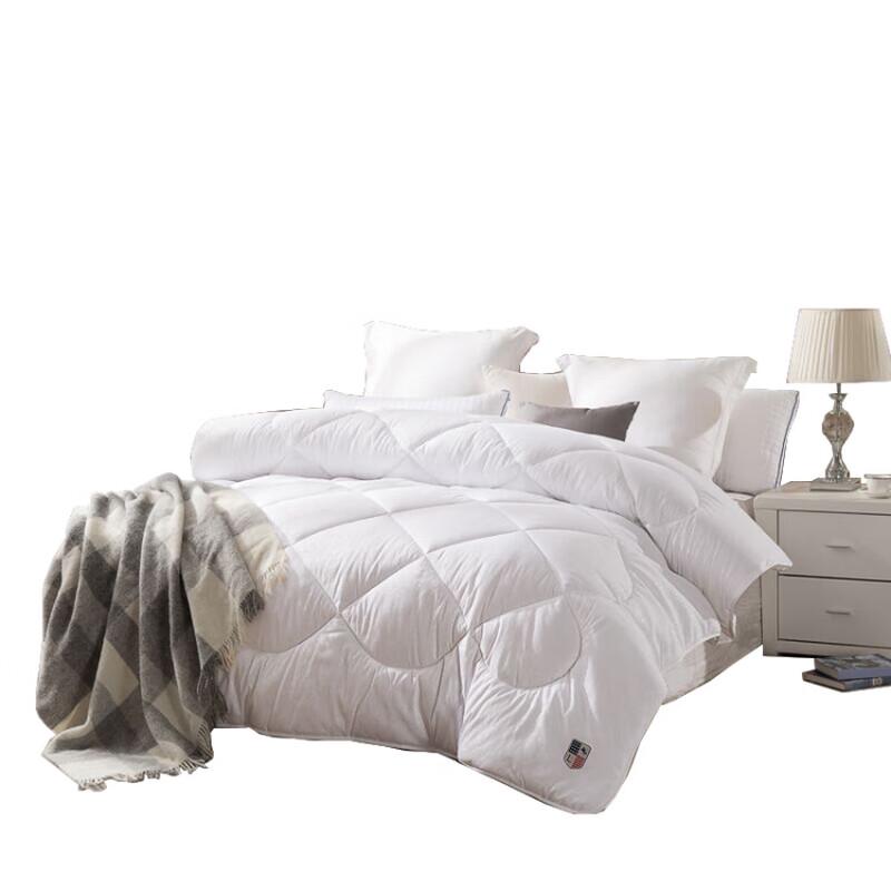 

LOVO Noble Winter Quilt