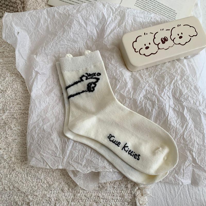

Female Autumn New Products Are Cute Cartoon Cat PAWS Boneless Tube Cotton Socks 1 pair молочный белый