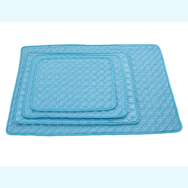 Summer Dog Cooling Mat Pet Ice Pads Cat Breathable Blanket Cat Washable Sofa Breathable Pet Dog Bed Pet Car Seat Cushion Sofa