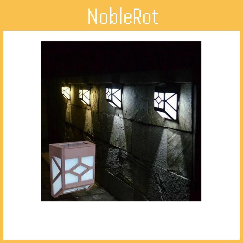 Hochwertige solarbetriebene Wandleuchte mit 2 LED-Laternen für elegante Gärten