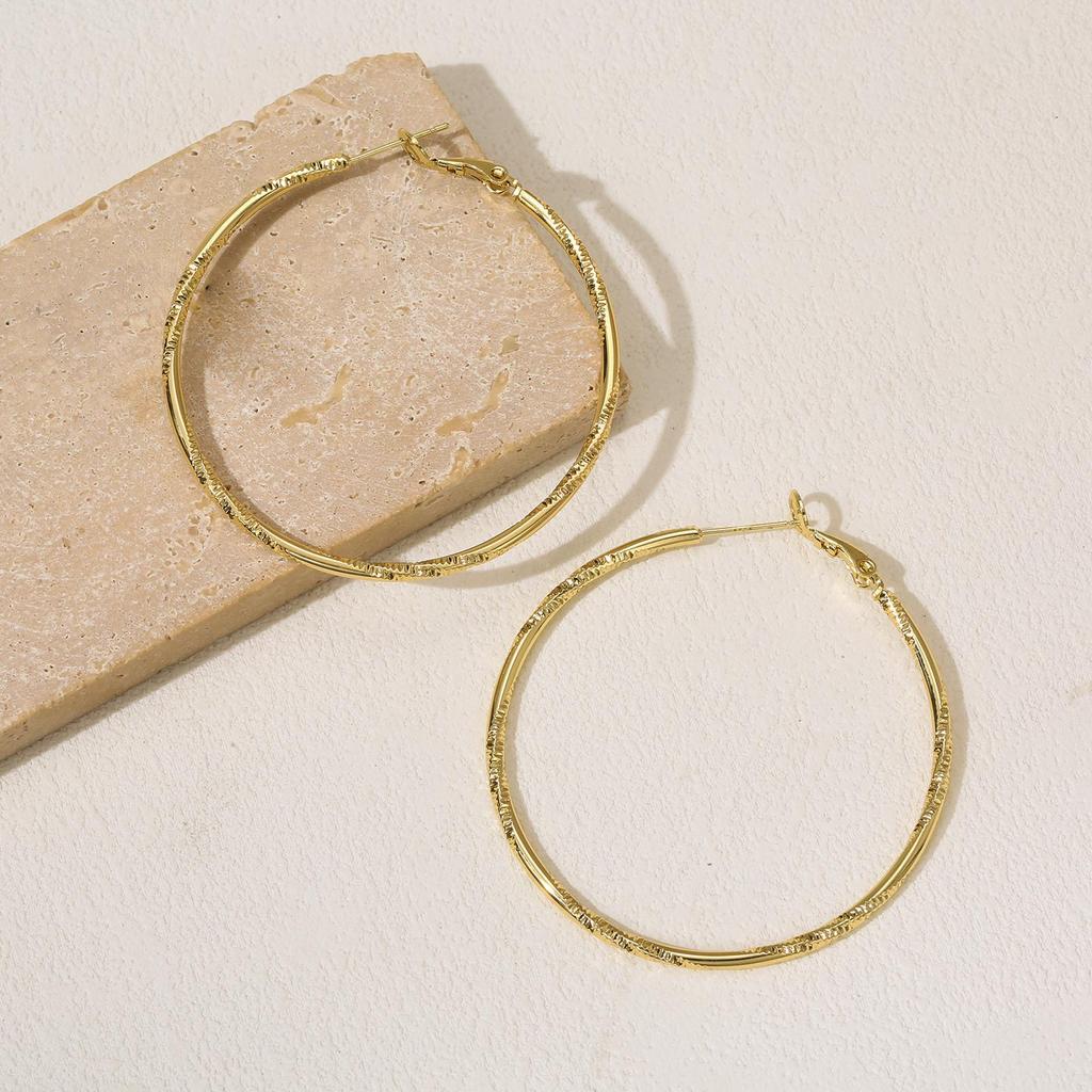 LNCHRAN Women's Large Copper Textured Hoop Earrings with Gold Spring Clasp