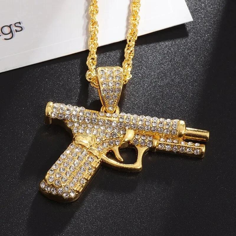 Hip-Hop Crystal Pistol Pendant, Personalized Men and Women Punk Cool Rock Rap Trend Necklace Trend Jewelry Gift