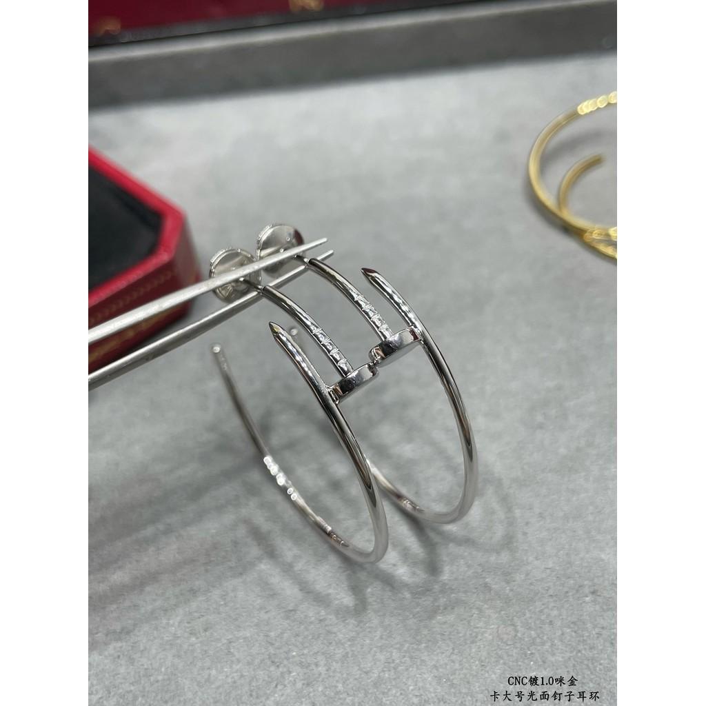 Popular Small Earrings for Men and Women Can Wear, Adding Rivet Elements Fashionable and Exquisite High-end Customized Electroplating 18k Gold 