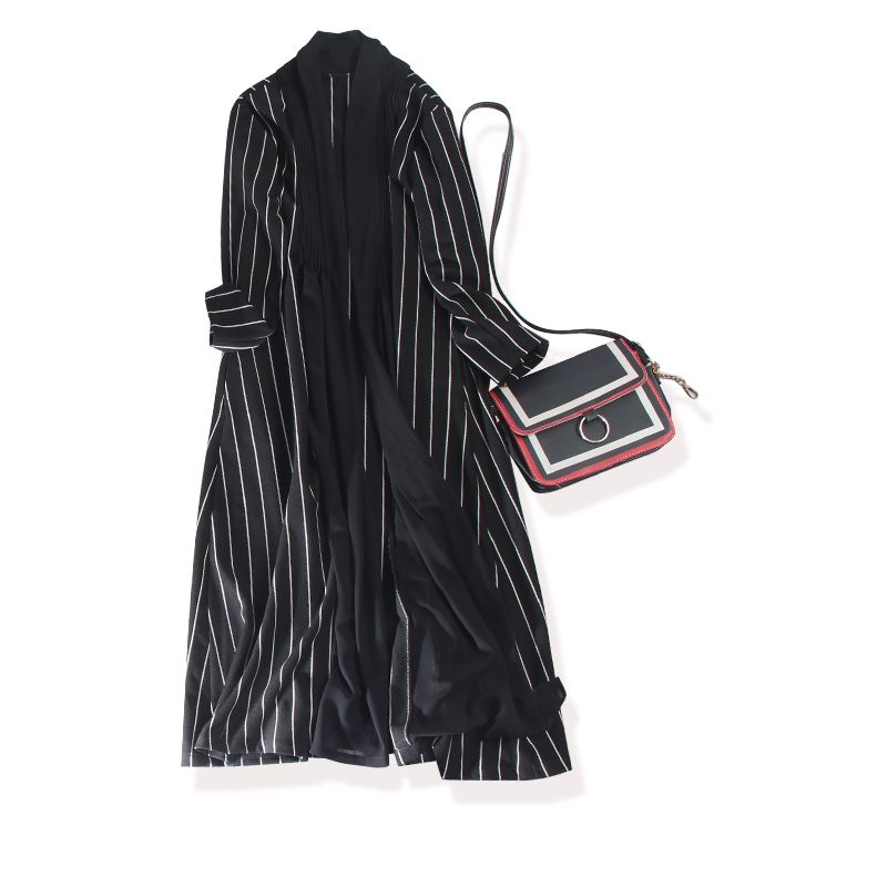 

Woven Cotton King Vertical Stripe Pleated Placket below the Knee Trench Coat Black 3XL