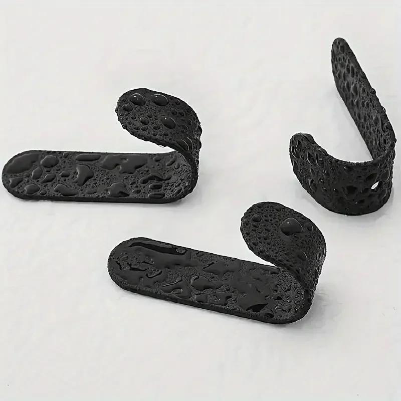 1pcs Metal Hooks Strong Self Adhesive Wall Hanging Toilet Clothes Hanger Bathroom Door Back Punch Free Sticky Hooks Coat Hook