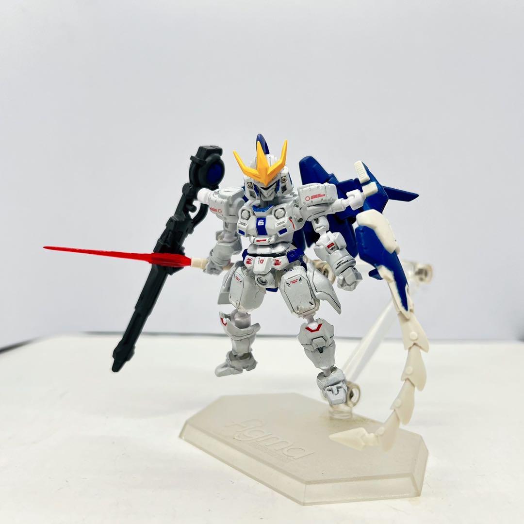 

[USED] Converge Tallgeese 3, enhanced paint, decals, additional weapons, movable joints