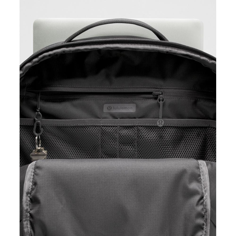 Lululemon Scuba Backpack 32L *Paracord Blk Ggre