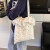 Korean version of Harajuku ins small flower embroidery contrasting color women's shopping bag new simple and exquisite shoulder armpit bag