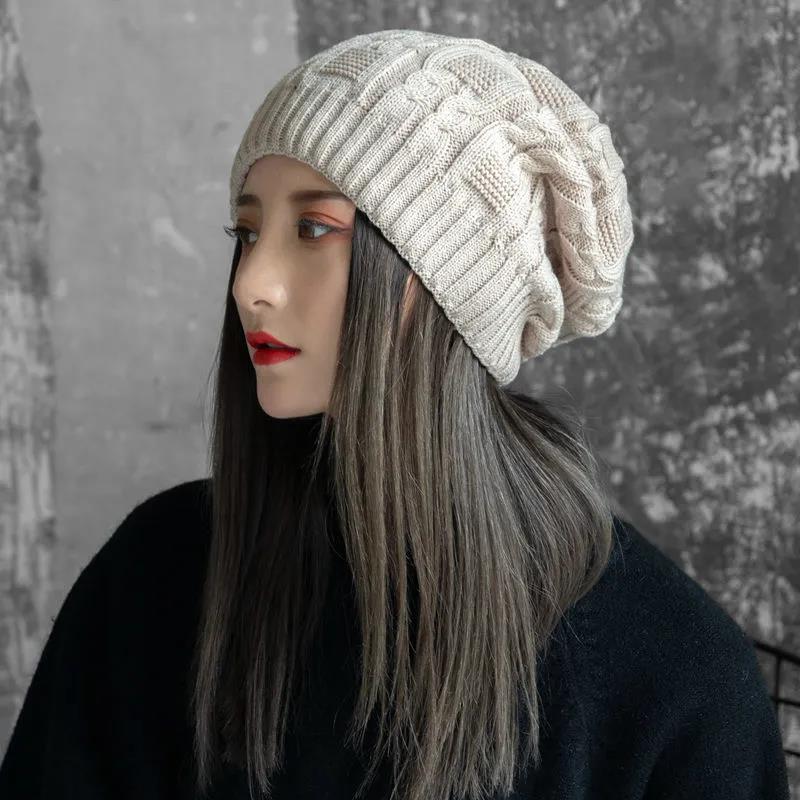 

Зимова вовняна шапка Корейська мода Дика надтовста в язана шапка плюс оксамитова м яка шапка для жінок бежевий