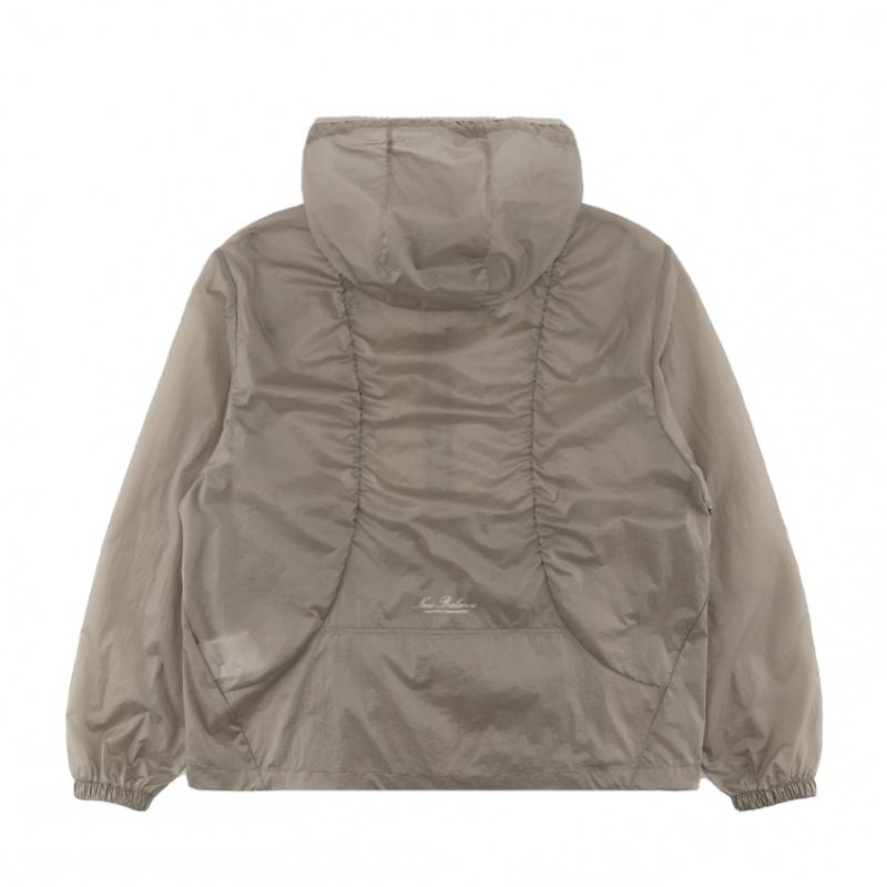 New Balance Women Breeze Light Ultra Lightweight Woven Jacket Nbnag2w522