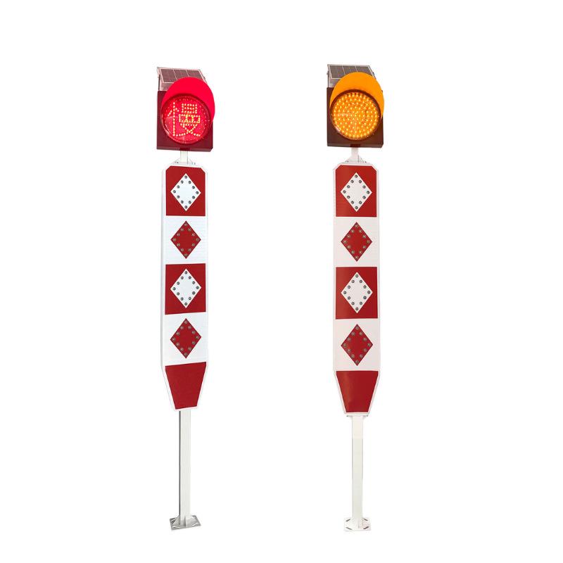 Solar-Powered Reflective Flashing Warning Sign for Intersections