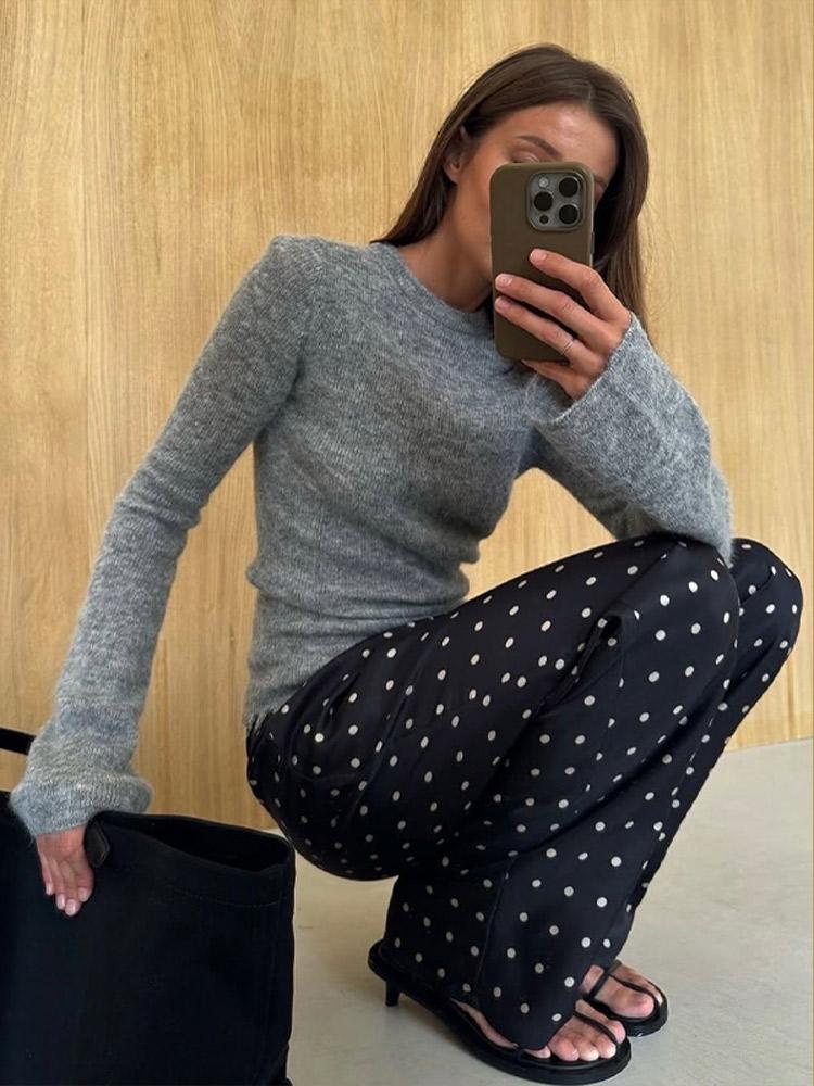 Women's Short Hollow Shoulder Pad Knitted Sweater Women's Round Neck Thin Pullover Sweater White Black Grey Sweater Pullover 2025 New Collection