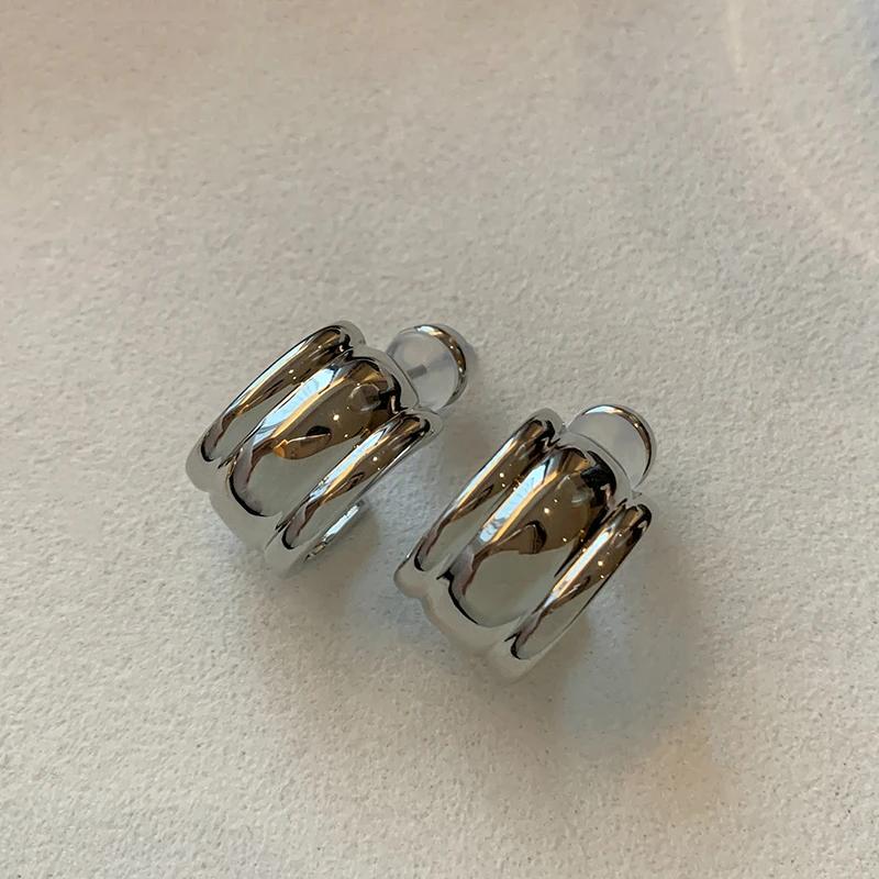 

Модные циркониевые серьги-пусеты европейского и американского дизайна, популярного стиля, металлического золотого цвета, для женщин, тренд 2025, новинка