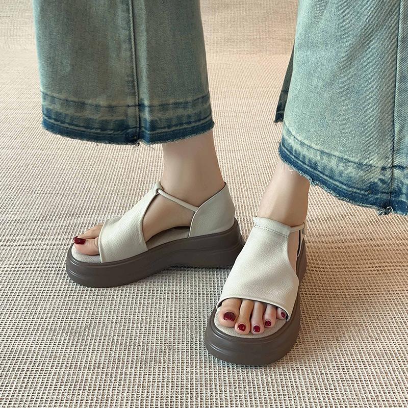 Spot!! Retro casual platform open-toed beautiful sandals women's summer new versatile soft-soled heightening Roman shoes