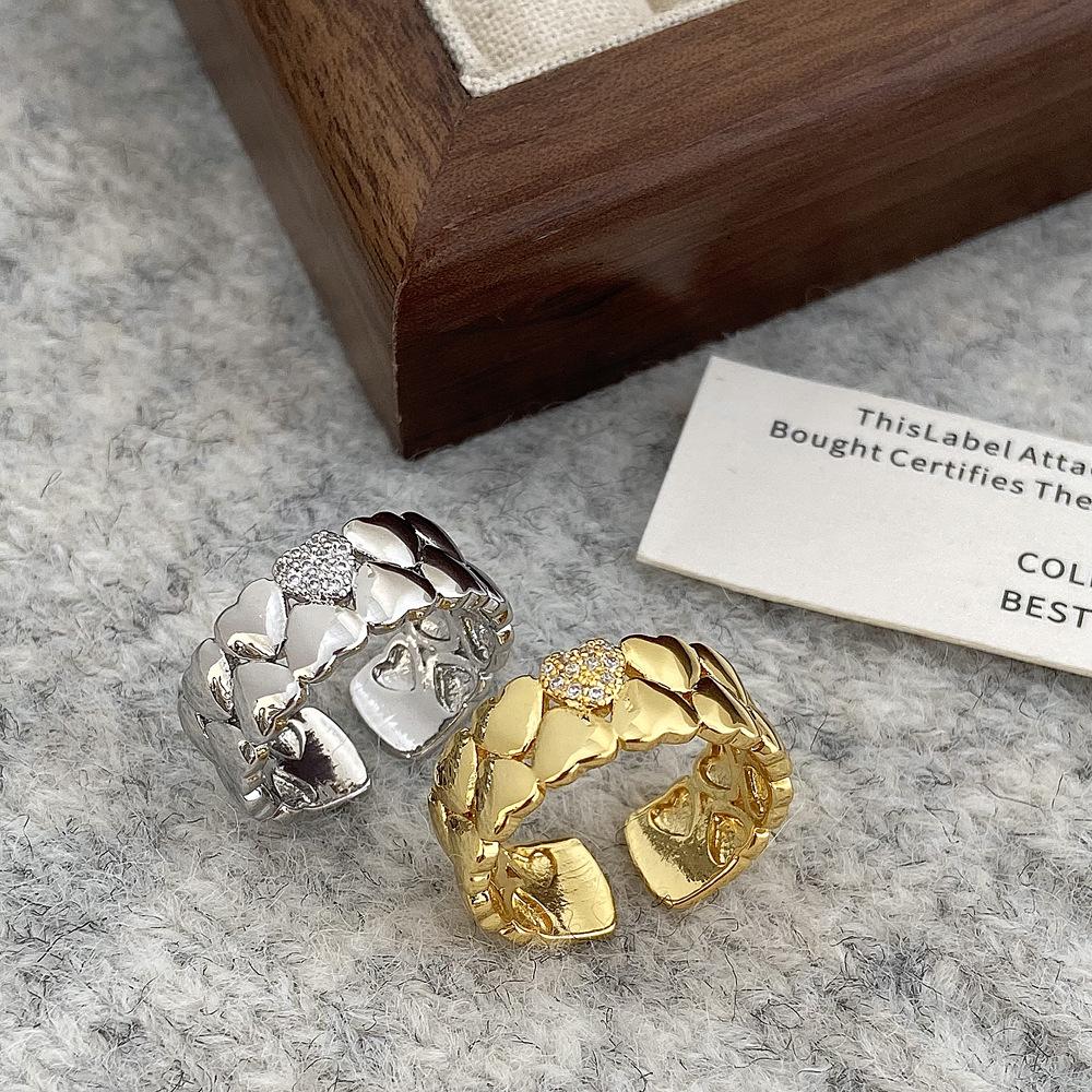 Sweet Temperament Double Row Heart Zircon Pinky Ring - High Design, Light Luxury, Simple Hand Jewelry for Women