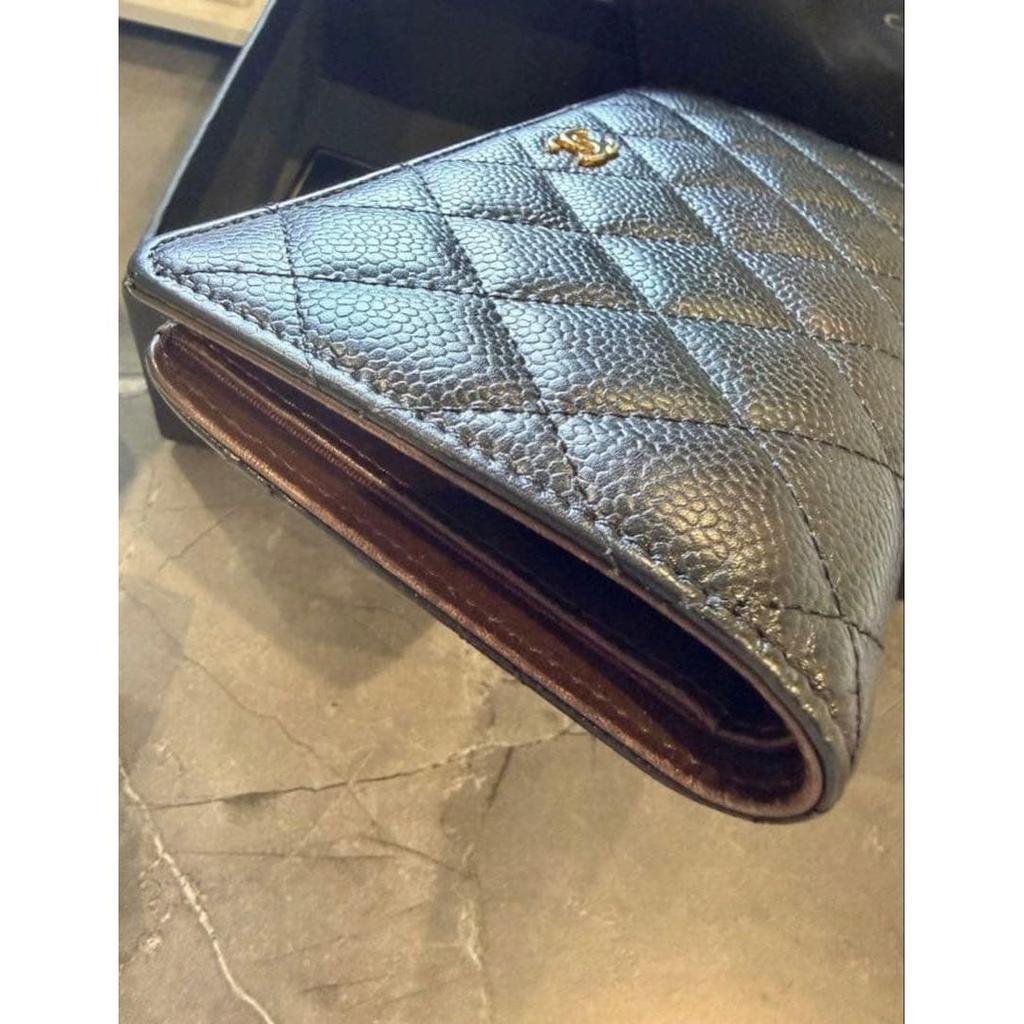 Used CHANEL Caviar Skin Bi-fold Long Wallet