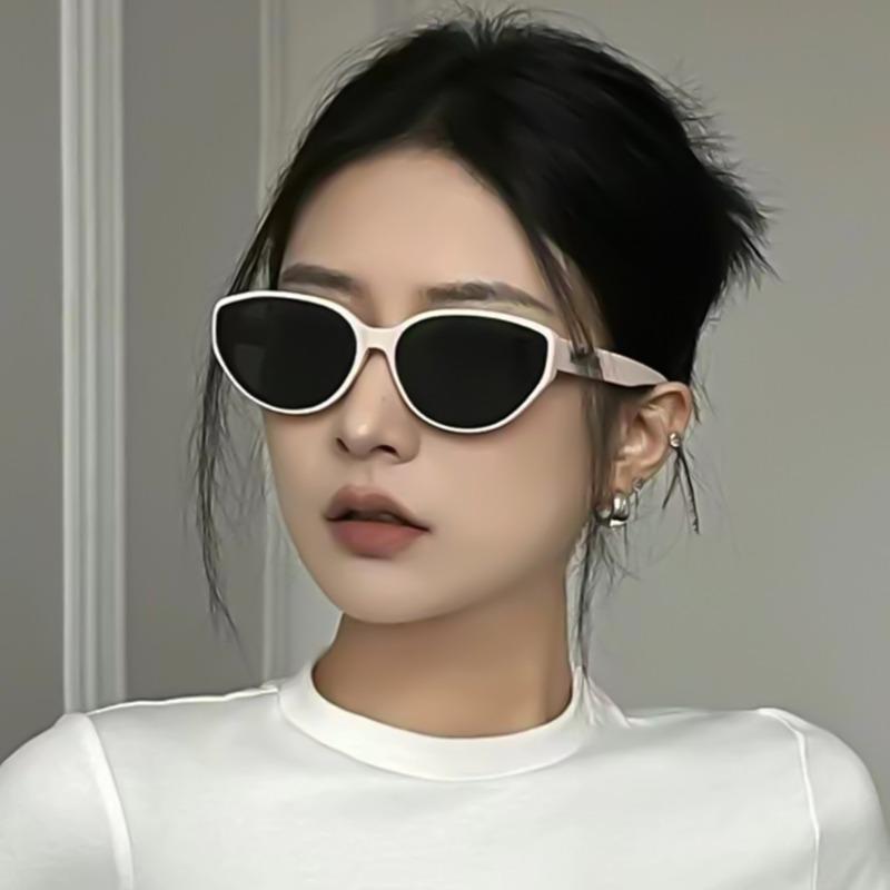 Y2K Stylish Cat Eye Sunglasses Ladies Slim Facial Look Premium Texture UV Protection White Square Frame Polarized Lens Shade